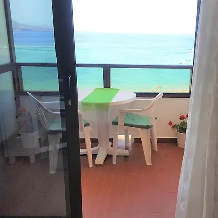 White Rose Apartment